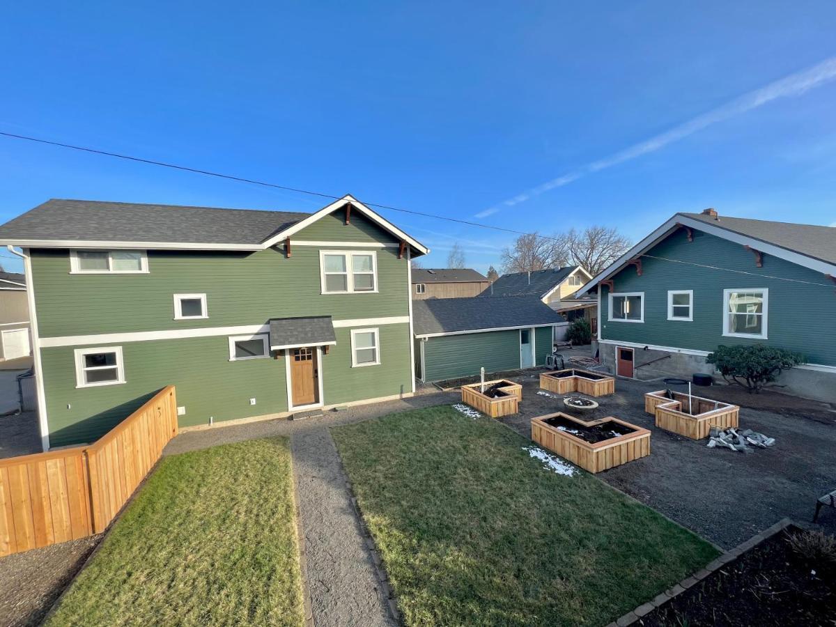 Brand New Custom Built Cottage In Downtown W/Pool! Salem Ngoại thất bức ảnh